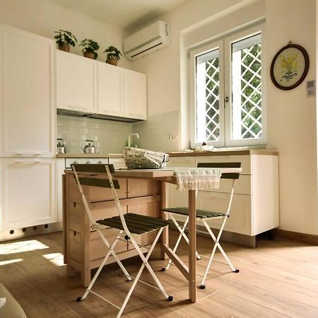 Double Free Parking Anna Verra Cottage Marano di Napoli Экстерьер фото